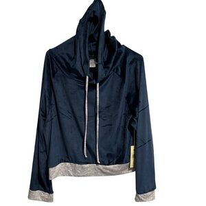 NWT- C & C California woman’s 2 piece velvety soft hoodie & jogger set, XL